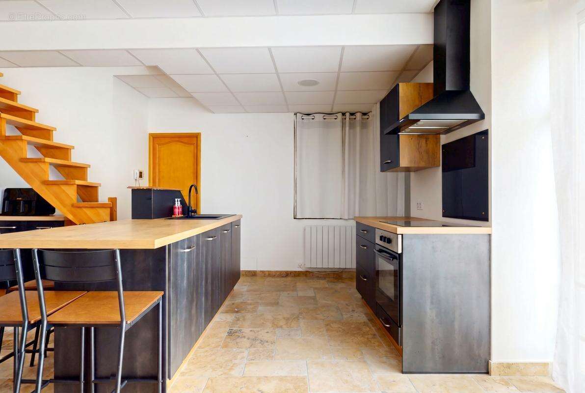 Maison 90 m² à Heyrieux  - photo 4