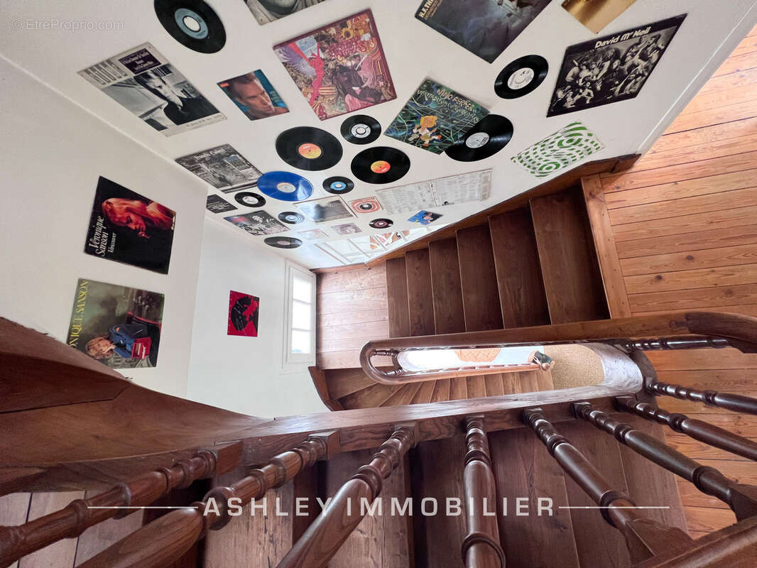 Maison à LE GUE-DE-VELLUIRE