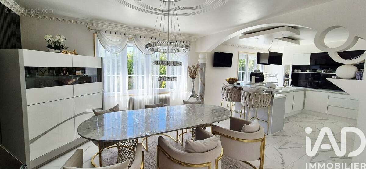 Photo 3 - Maison à SAINT-GERMAIN