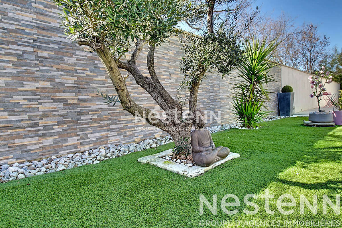 Maison à LE CANNET-DES-MAURES