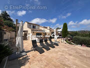 Maison à LES ISSAMBRES