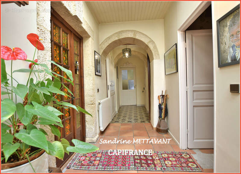 Maison à SAINT-THIBERY