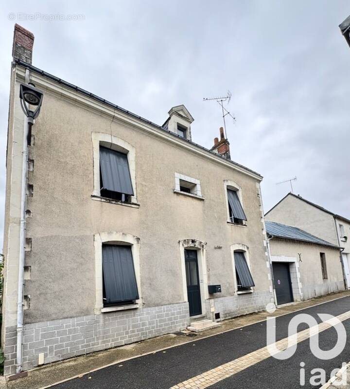 Photo 1 - Maison à L'ILE-BOUCHARD