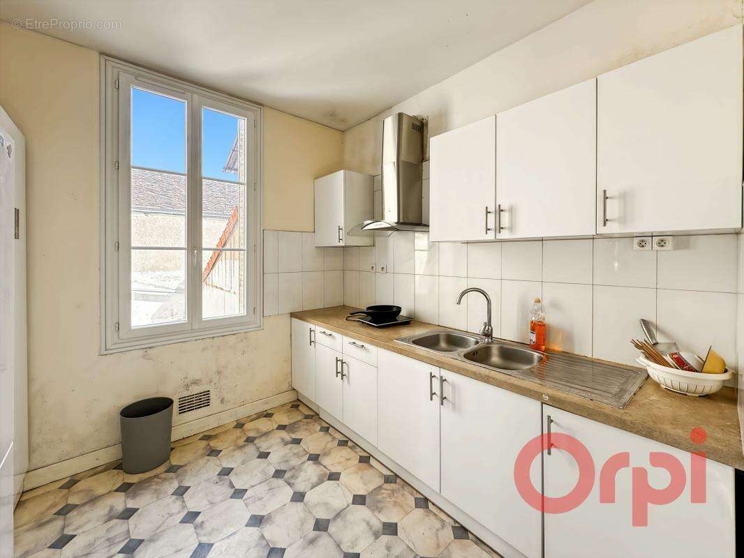 Appartement à SAINT-AMAND-MONTROND