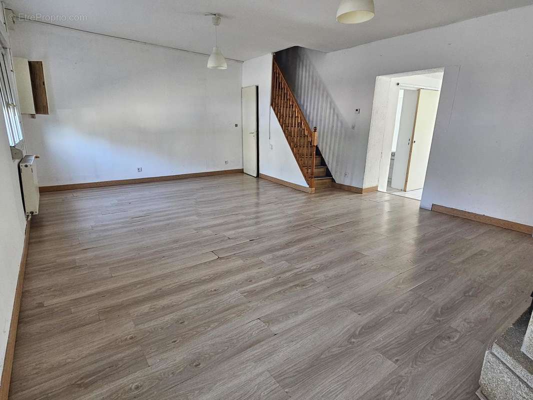 Maison de ville avec Jardin et Poss. Garage - photo 2