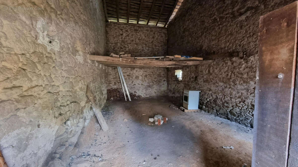 20250822_150654 - Maison à ABJAT-SUR-BANDIAT