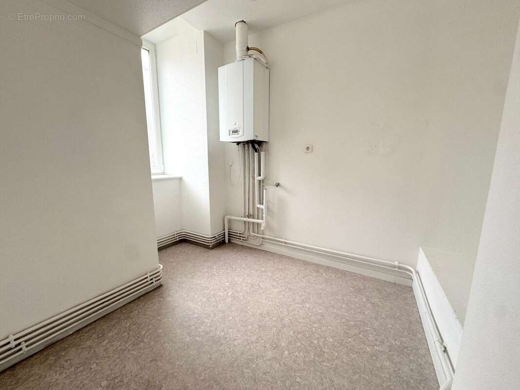 Appartement 73 m² à Cuiseaux  - photo 2