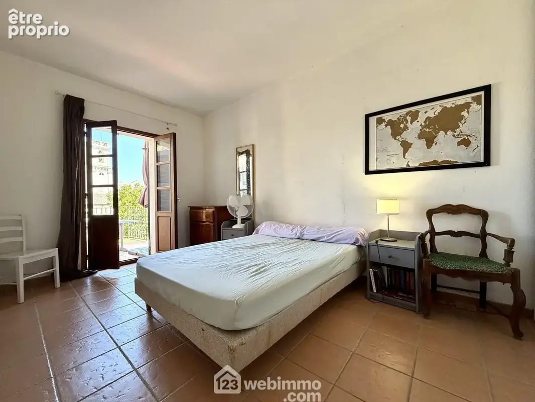 Chambre n°1 au rdc avec accès terrasse