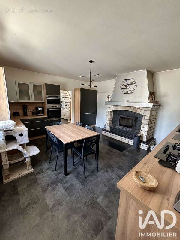 Maison 175 m² à Puylaroque  - photo 3