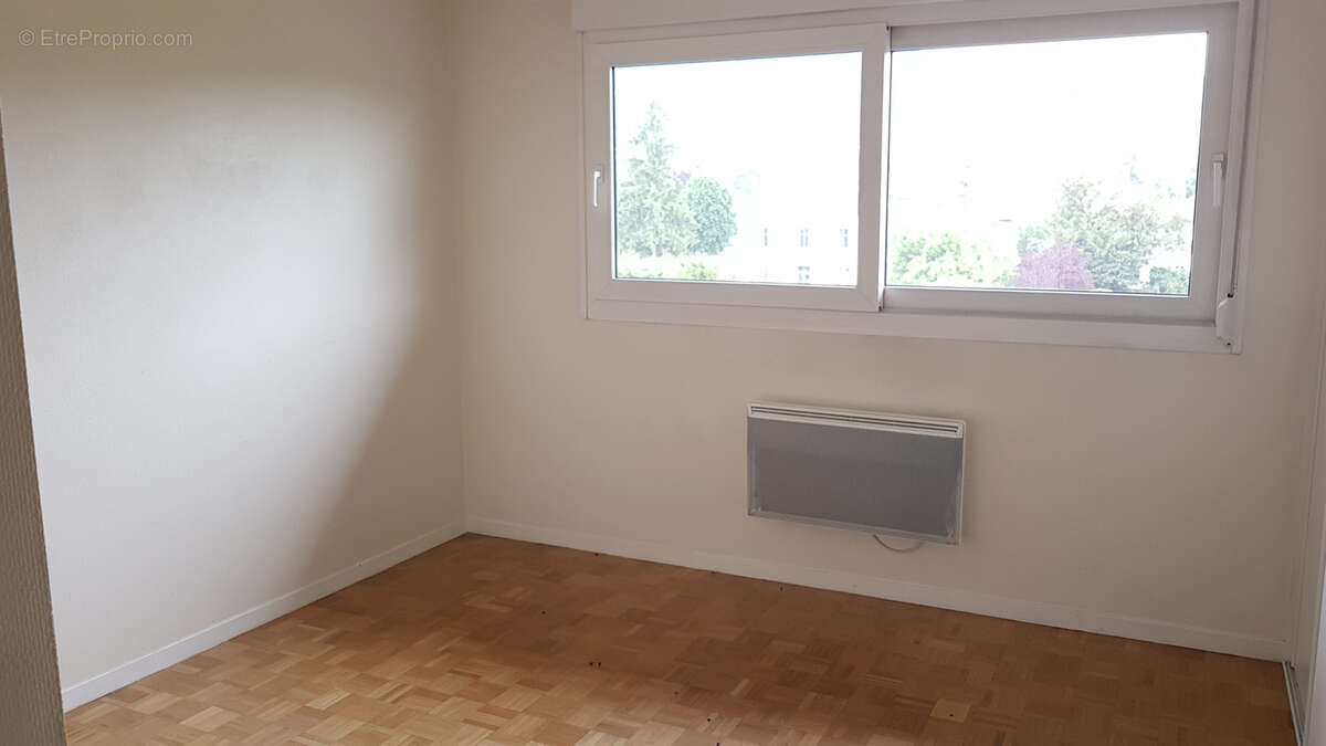 Appartement à COUZON-AU-MONT-D'OR