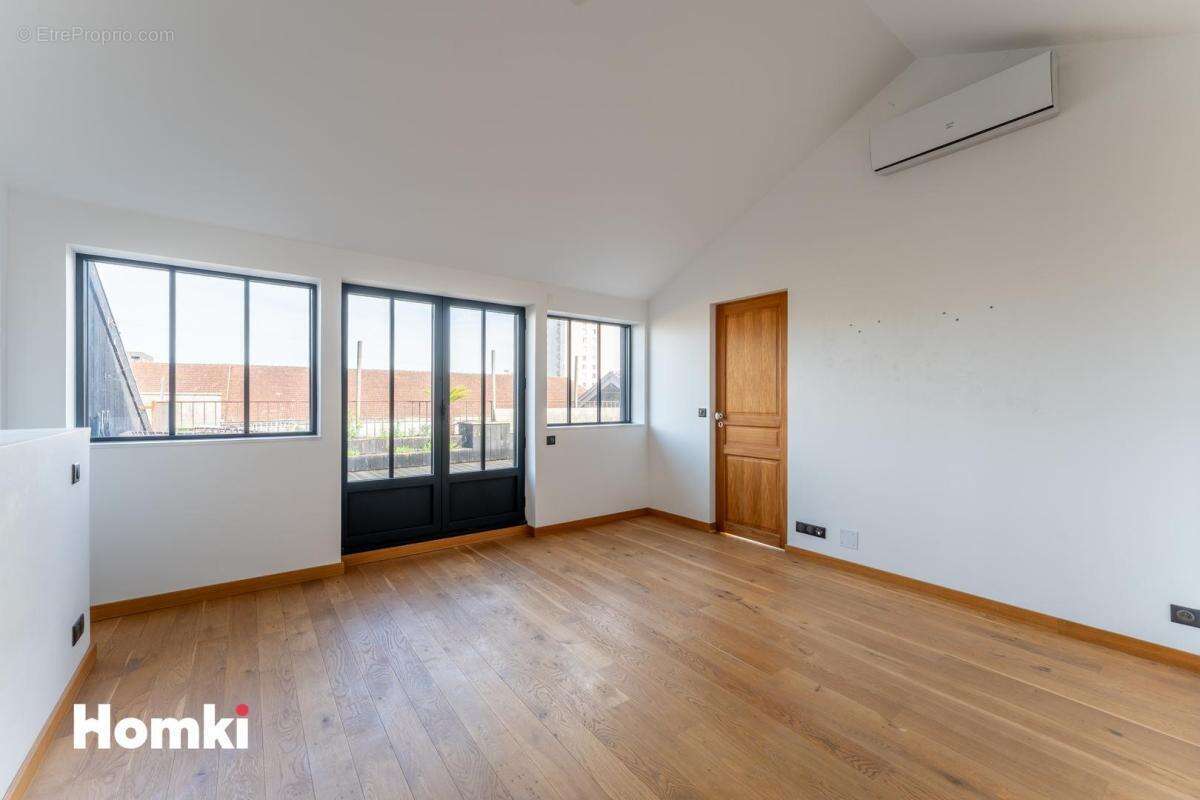 Appartement à BORDEAUX