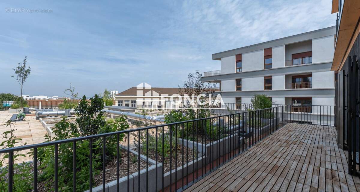 4 pièces avec terrasse et parking en sous-sol - photo 2