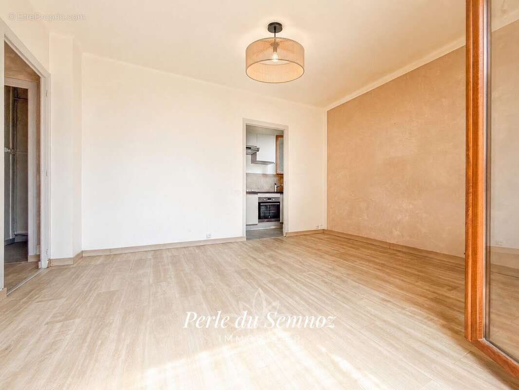 Appartement 40 m² à Annecy  - photo 3