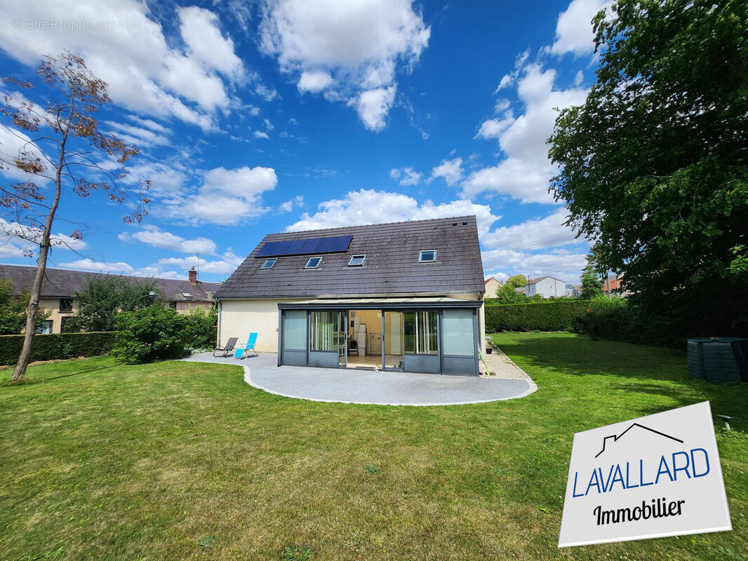 Maison à POIX-DE-PICARDIE