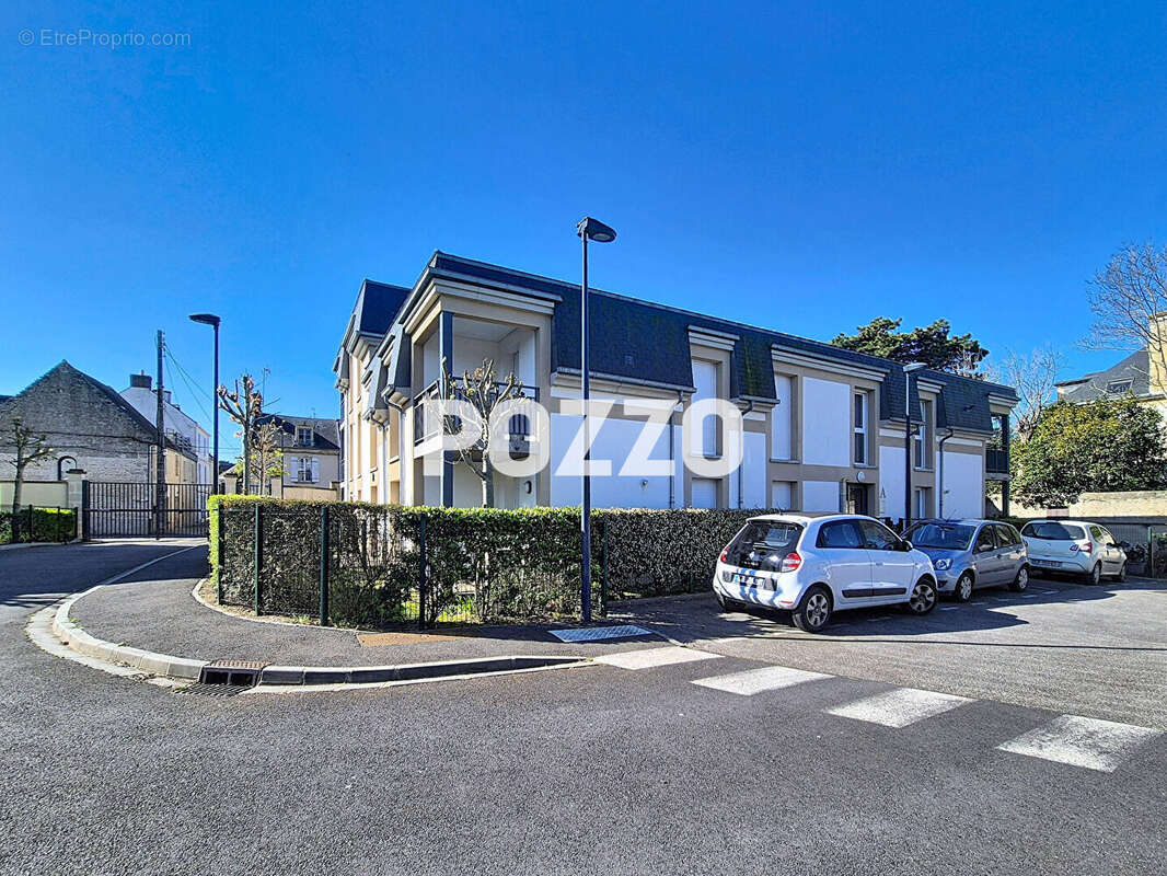 Appartement à COURSEULLES-SUR-MER