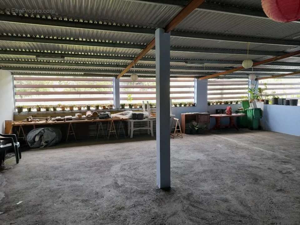 Parking à SAINT-LOUIS