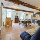 Appartement à COLLOBRIERES