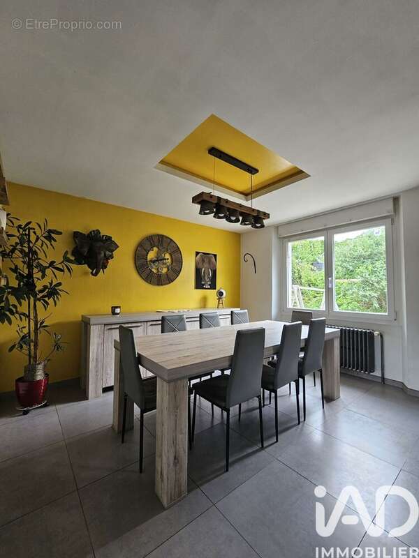Maison 101 m² à Cons-La-Grandville  - photo 3