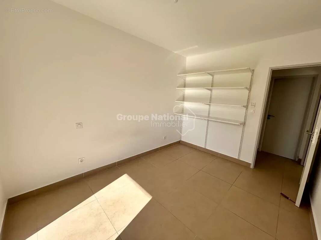 Appartement à SALON-DE-PROVENCE