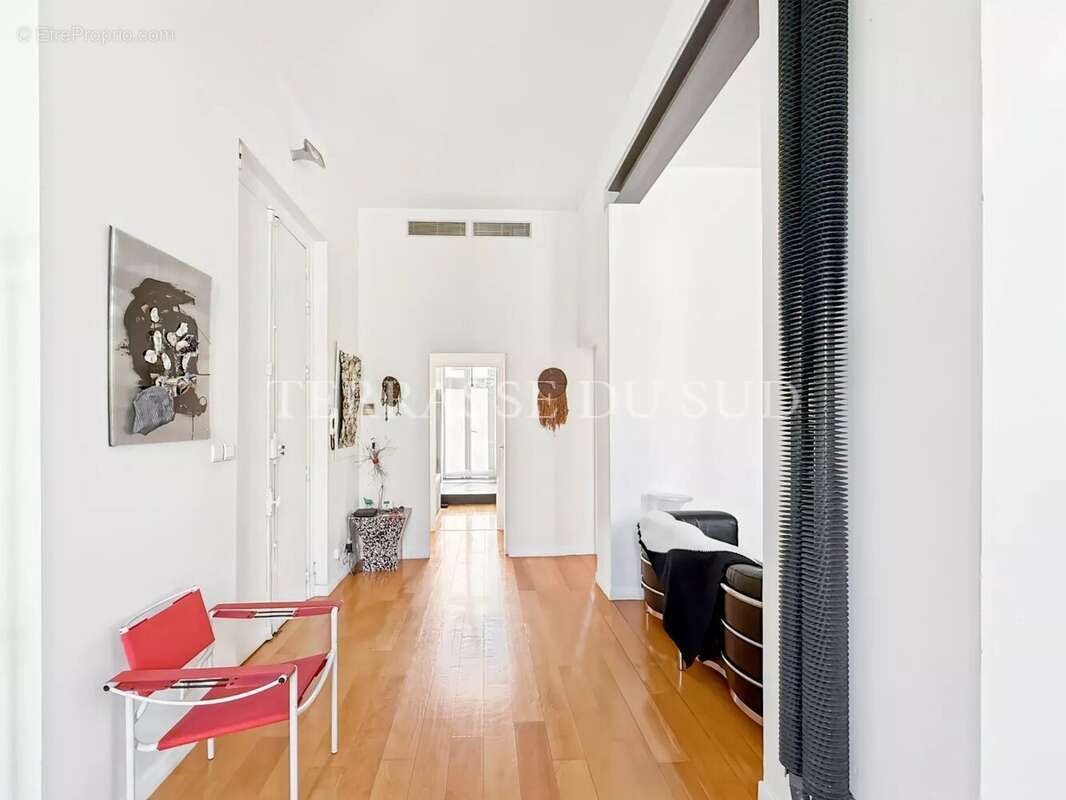 Appartement à MARSEILLE-8E