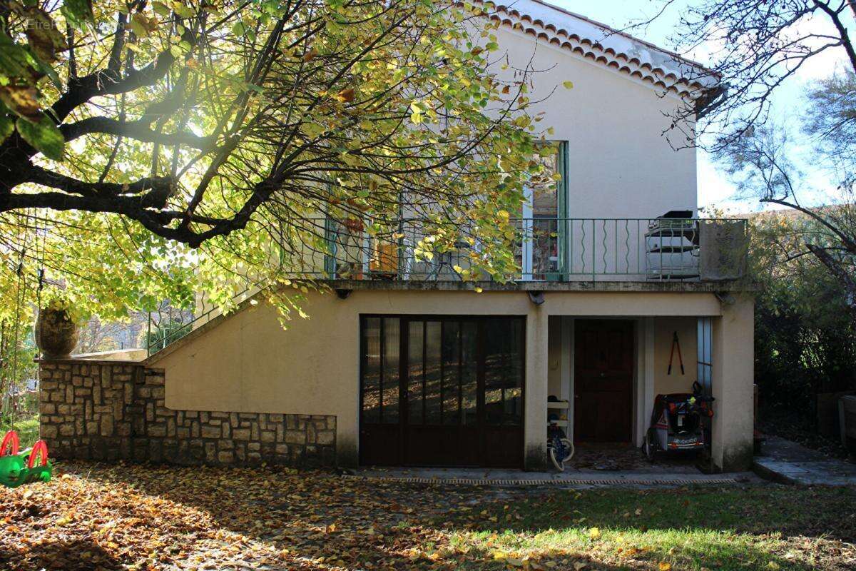 Maison à SAINT-ETIENNE-LES-ORGUES
