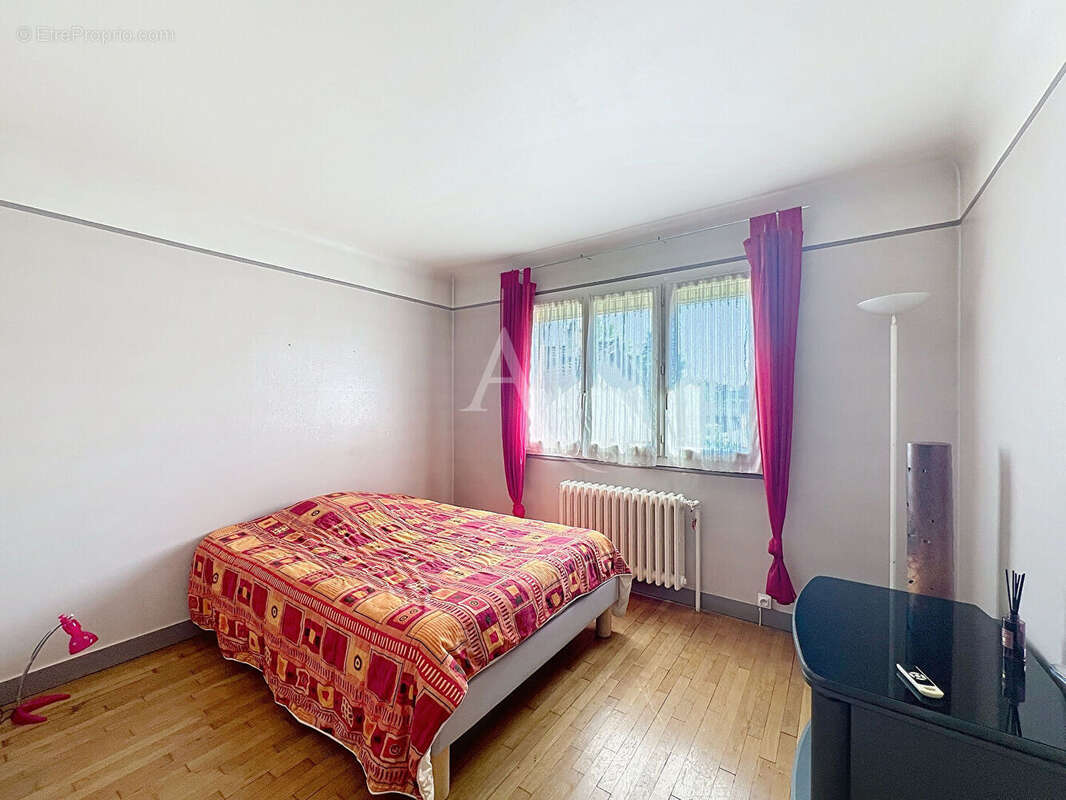 Maison à LIVRY-GARGAN