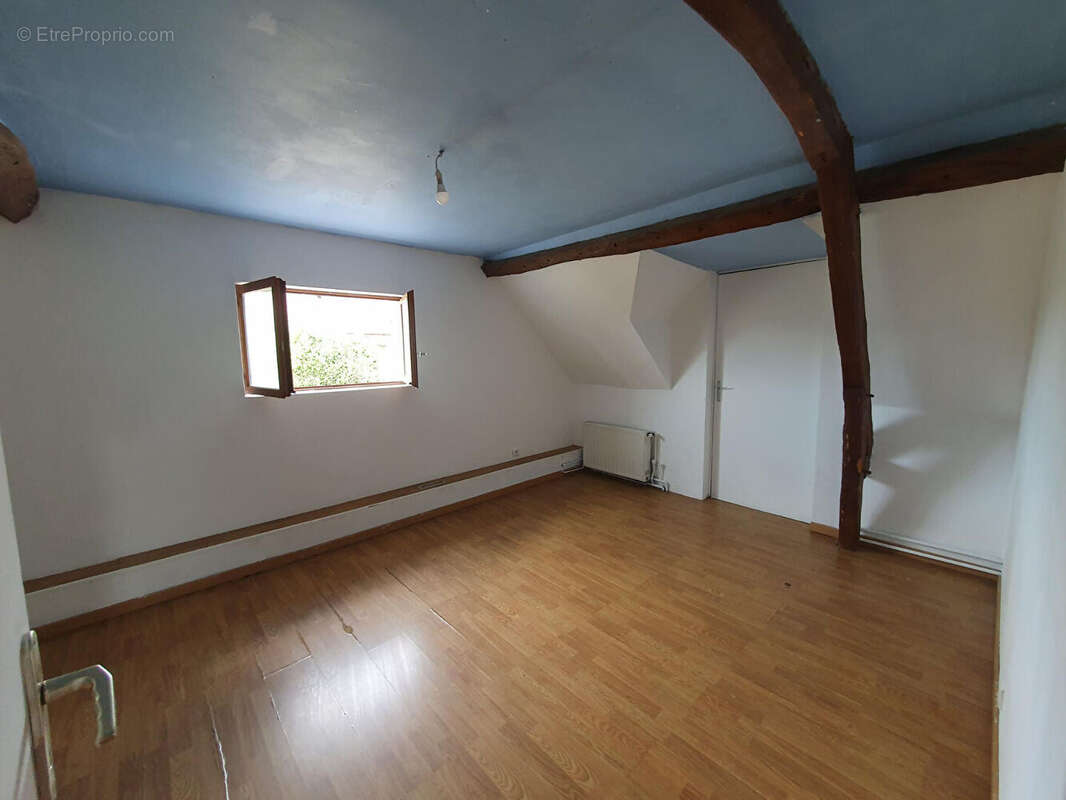 Maison Brissy Hamegicourt 7 pièce(s) 162 m2 - photo 16