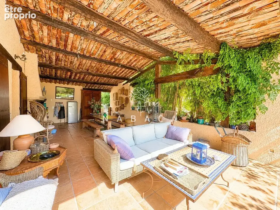 Maison 6 pièces 175 m² à vendre à Grasse (06130) - photo 3