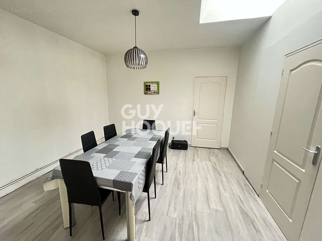 Maison 95 m² à Vic-Sur-Aisne  - photo 3