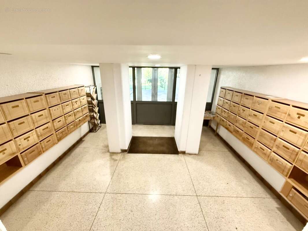 Appartement à MEYLAN