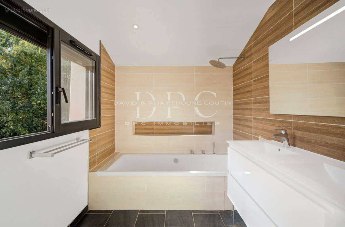 Maison à CASTELNAU-D&#039;ESTRETEFONDS