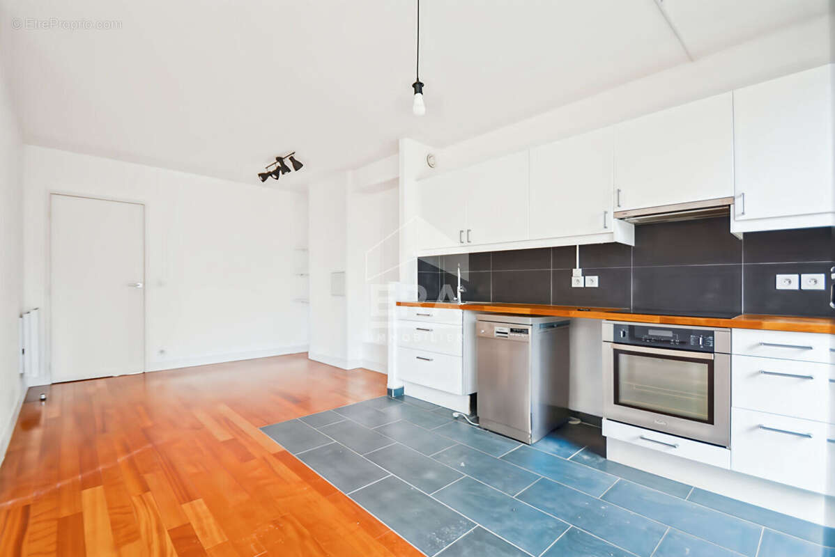 Appartement à ISSY-LES-MOULINEAUX