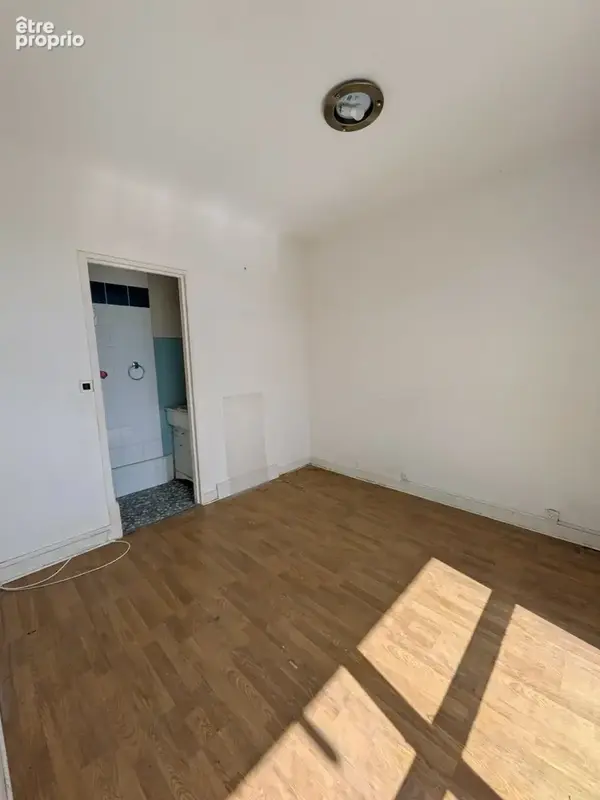 chambre 1 avec SDE