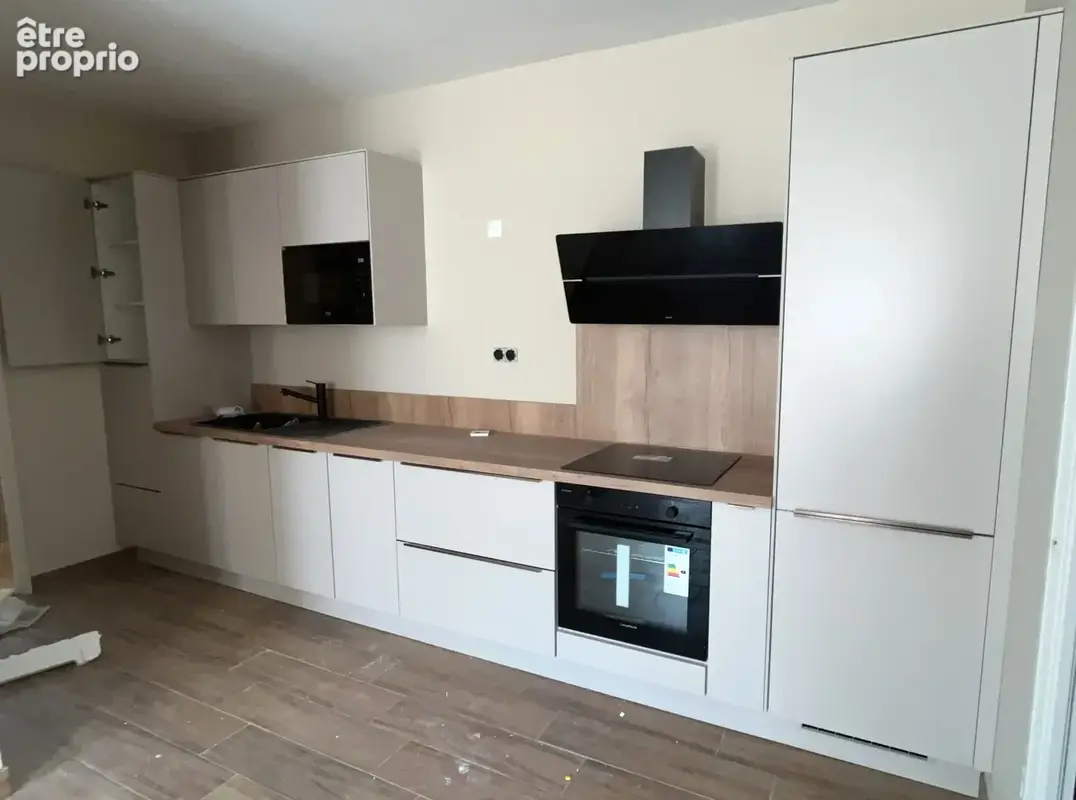Immeuble avec 4 appartements et un garage à vendre à NIMES (30) - photo 3