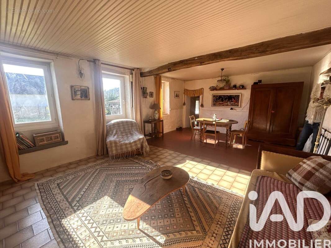 Photo 6 - Maison à LUZY