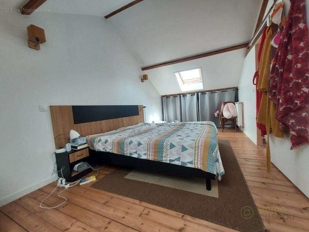 Maison 100 m² à Chambly  - photo 4
