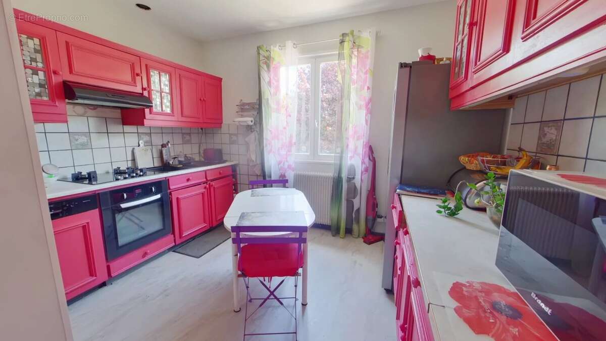 Maison individuelle avec 4 chambres et grande parcelle - photo 4