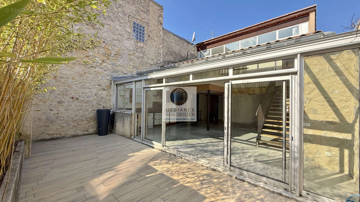 Maison à LIVRON-SUR-DROME