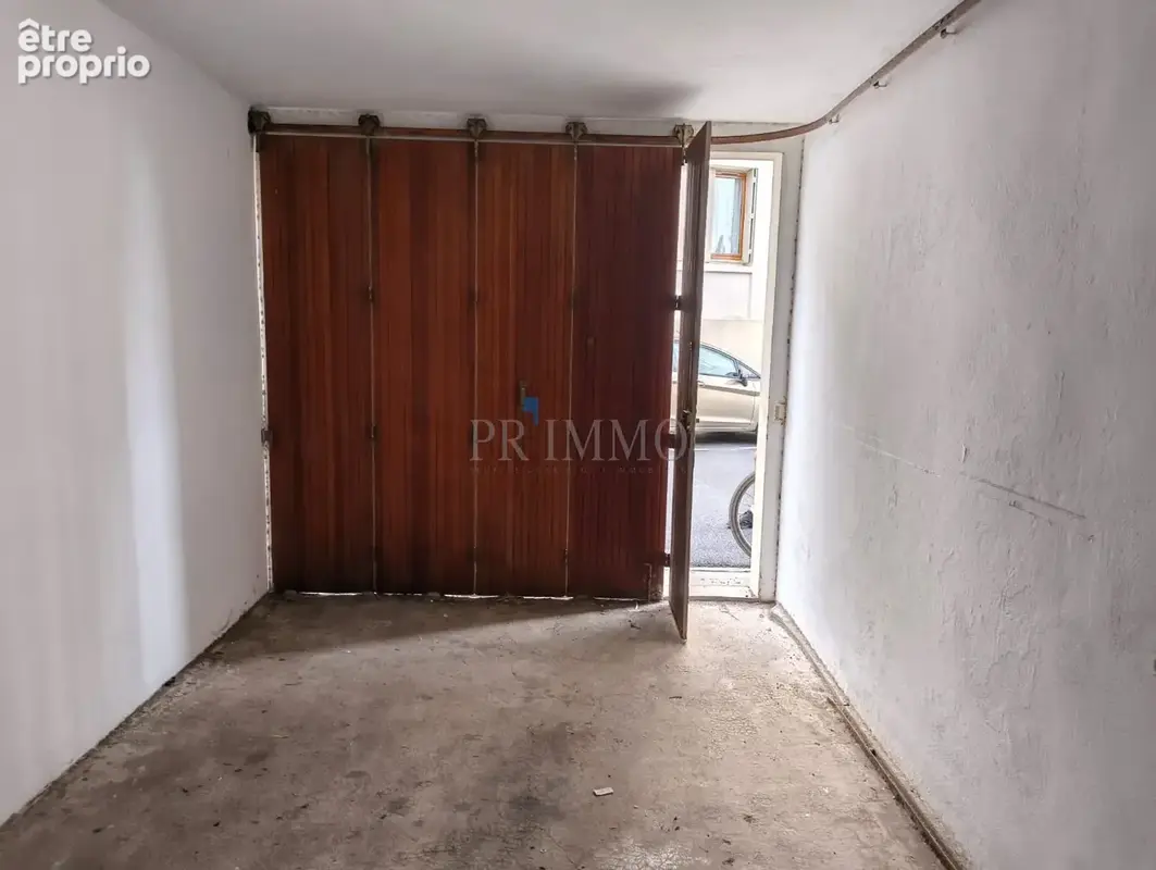 Saint-raphael garage 16m2 emplacement exceptionnel - photo 3