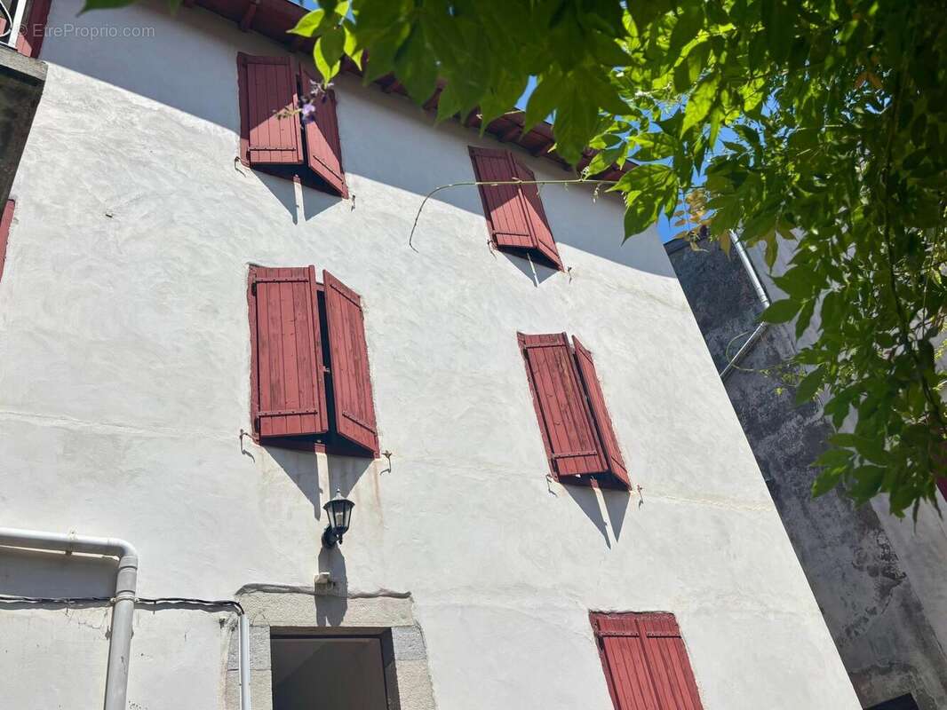 Maison 183 m² à Saint-Jean-De-Luz  - photo 3