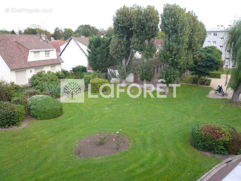 Appartement à LE PLESSIS-BOUCHARD