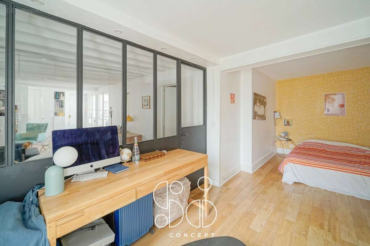 Appartement à PARIS-9E