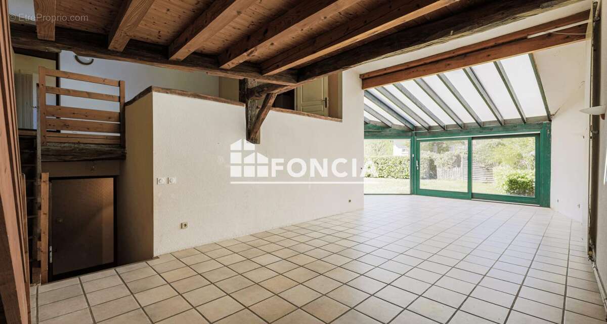 Maison à RENAGE
