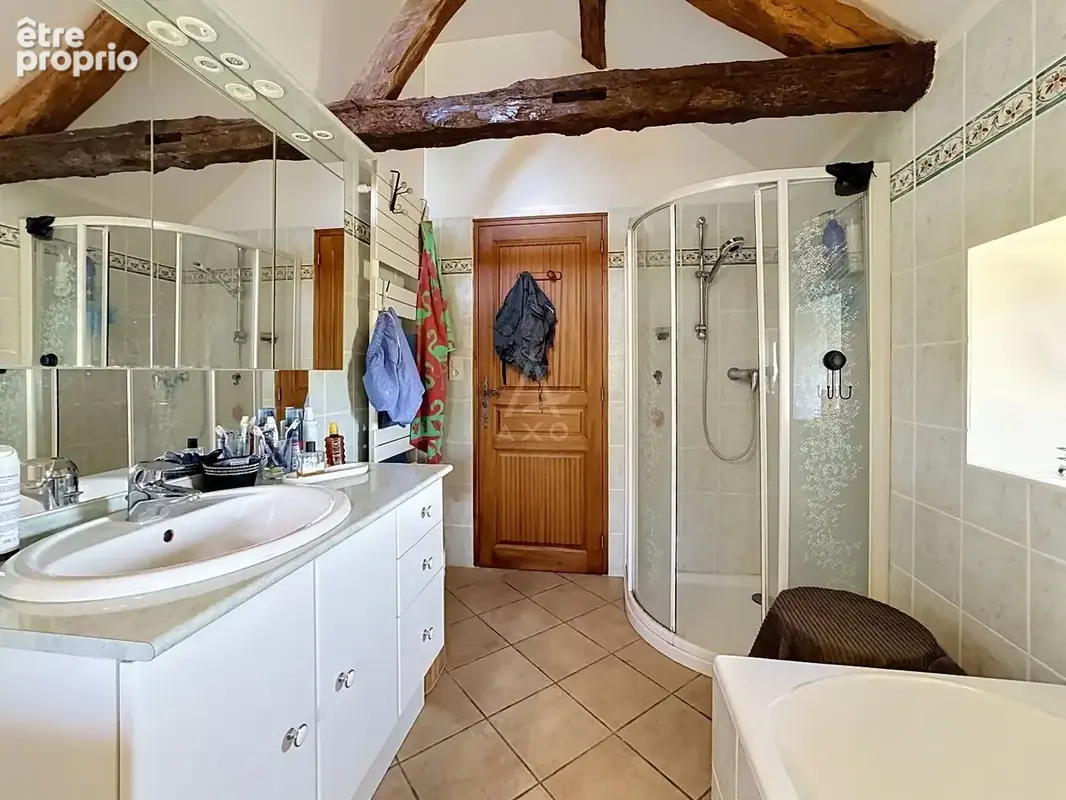 Longère de charme rénovée  124 m² habitables  5 746 m² de terrain  dépendances et hangar - photo 11