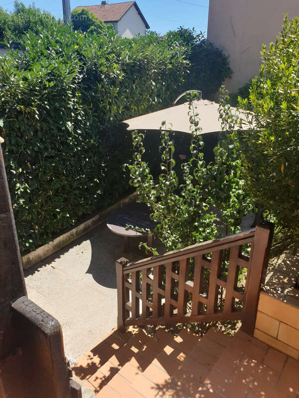 Maison à VETRAZ-MONTHOUX