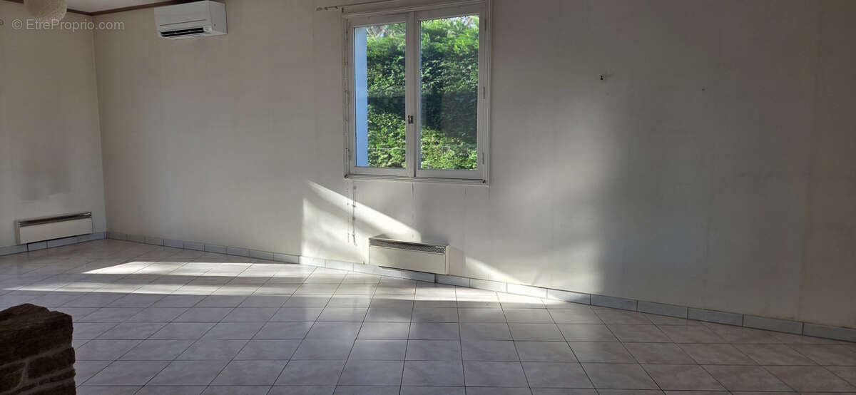 Maison à LUBERSAC