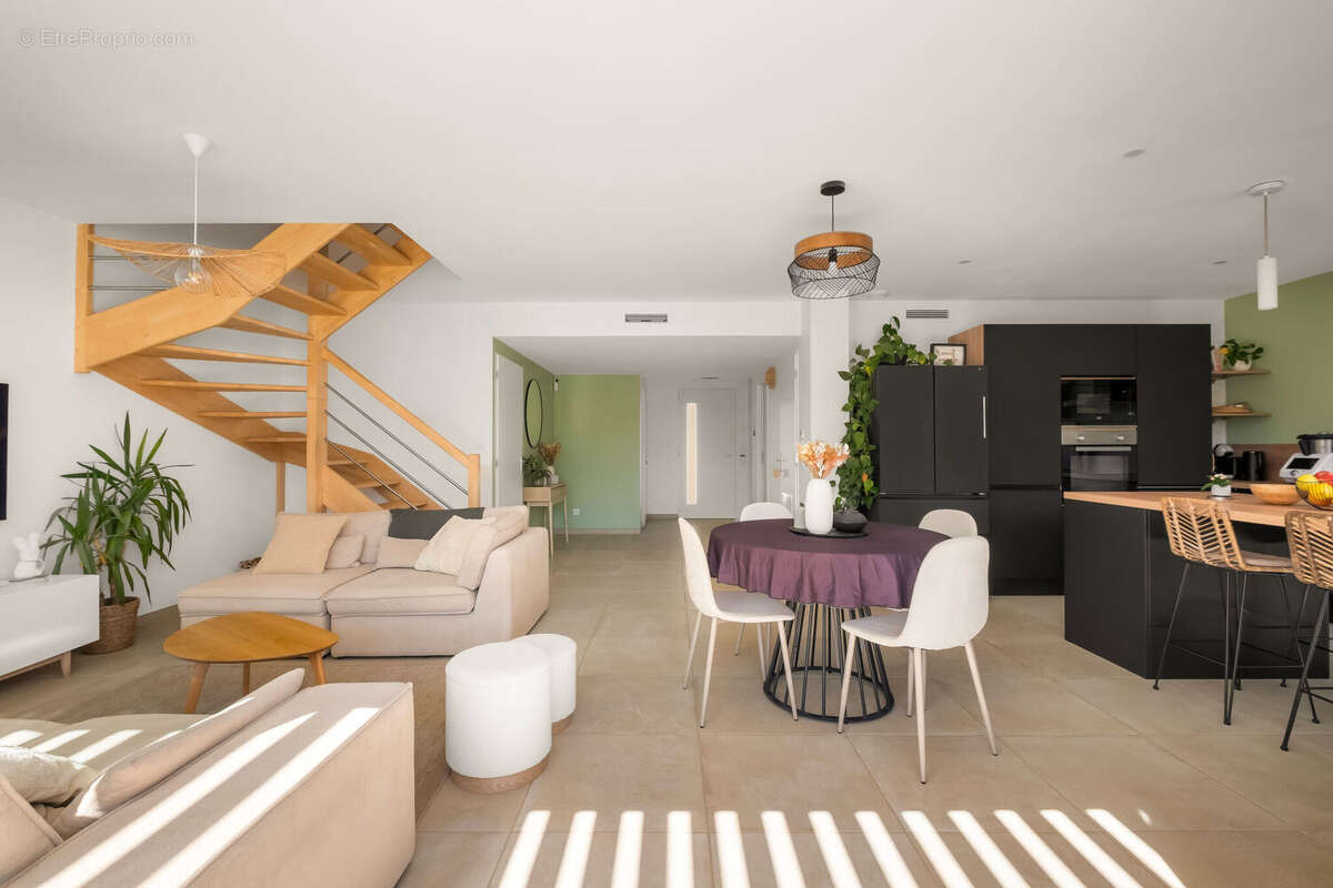 Photo 6 - Maison à SERPAIZE