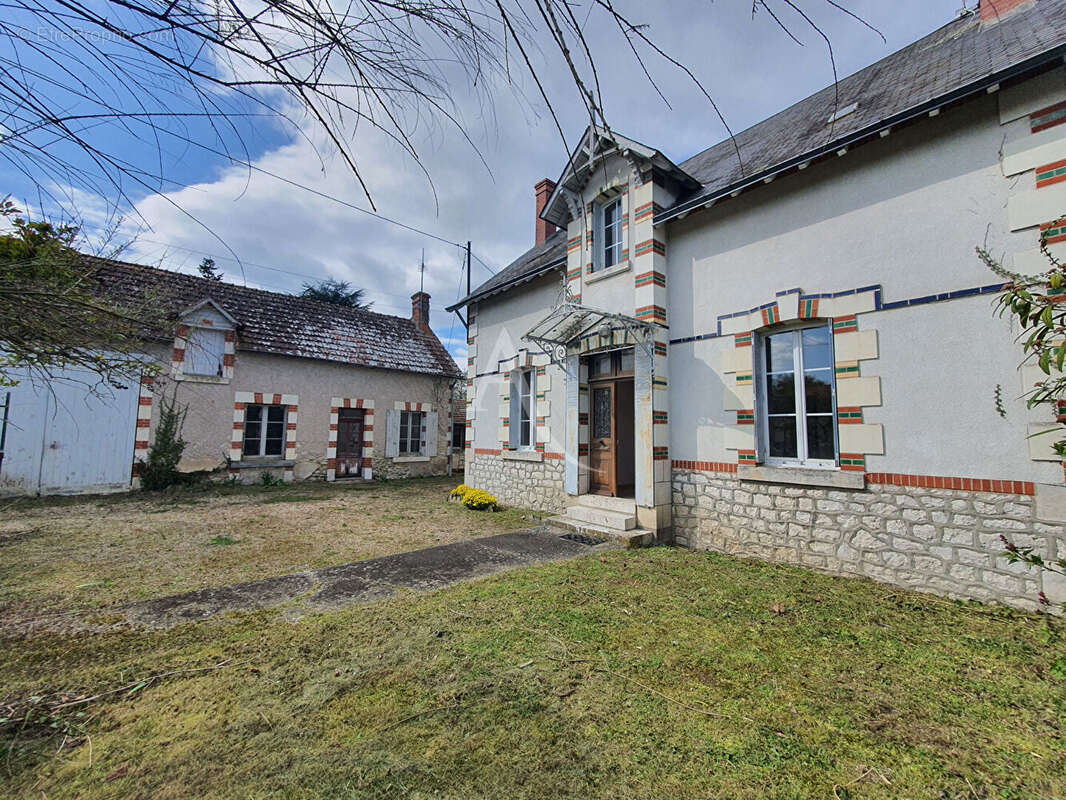Maison à CHABRIS