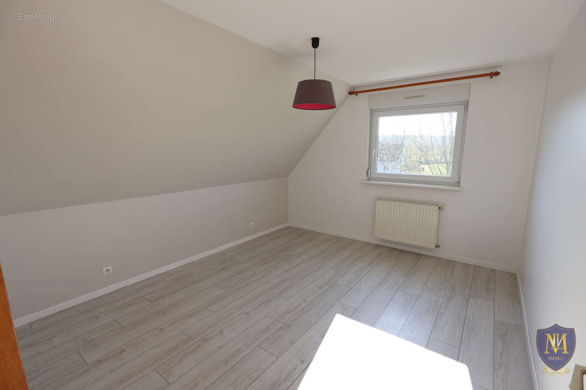 Knoeringue au calme belle maison 125m2 sur 7,61 ares - photo 11