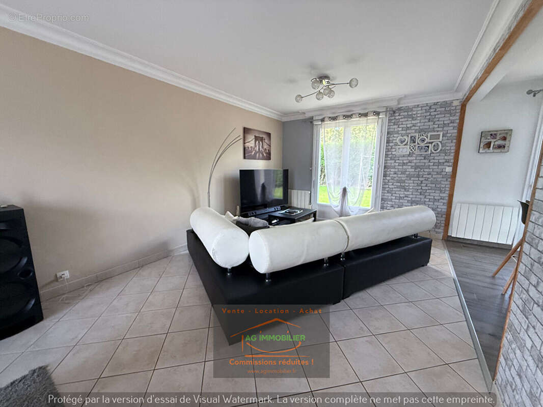 Maison à SAINT-MEEN-LE-GRAND